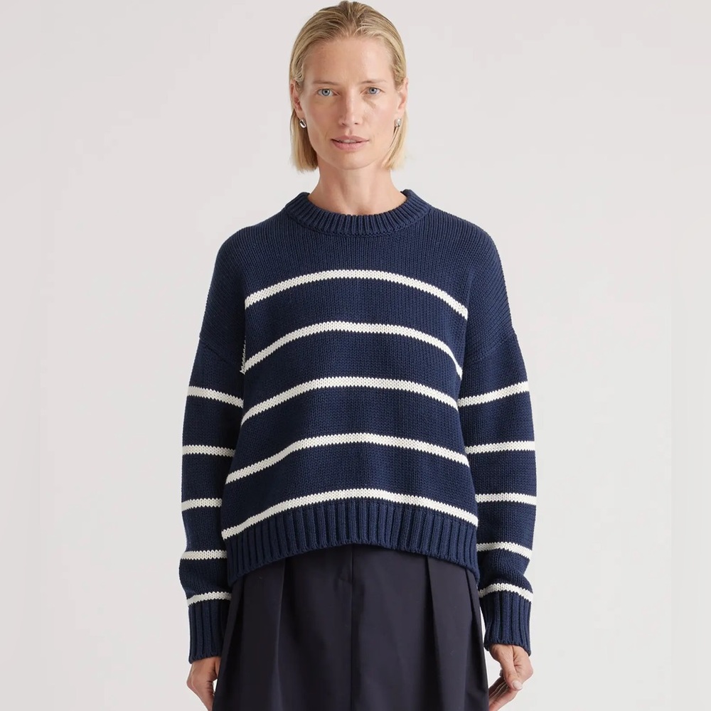 Quince 100% Organic Cotton Crew Neck Sweater Striped Navy and White Size Small